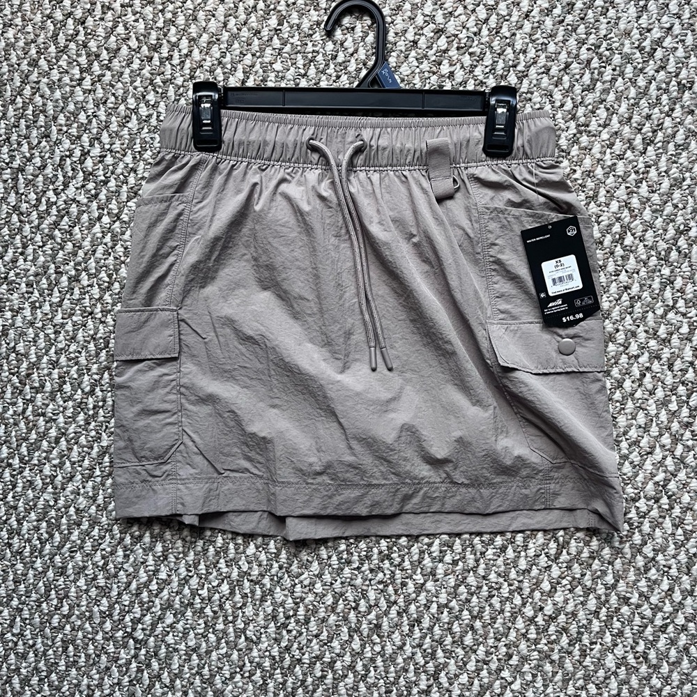 Avia Gray Cargo Skort